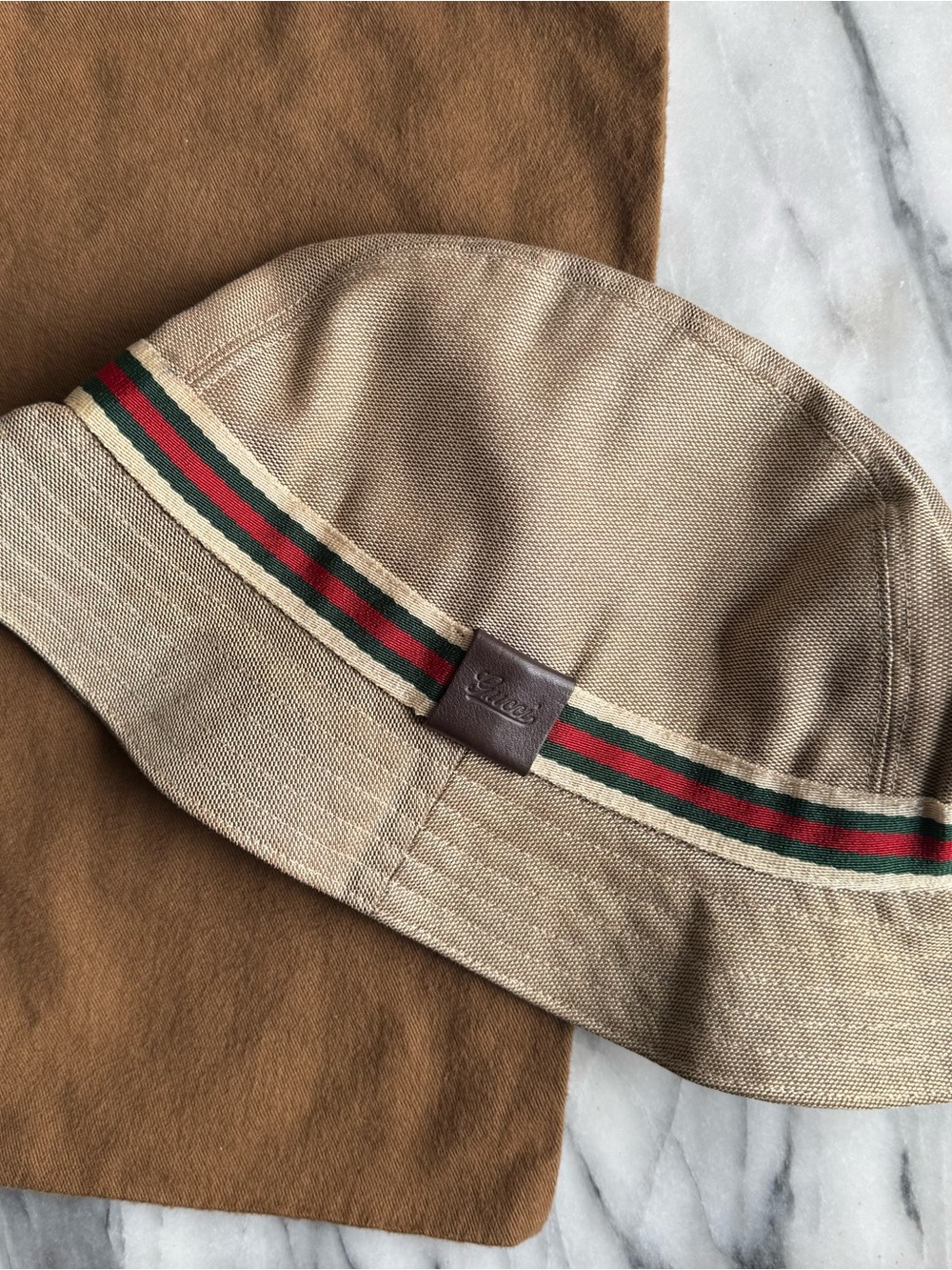 Gucci Beige Canvas Bucket Hat with Green and Red Web Stripe - Picture 6 of 7